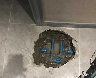 大石桥阳台漏水维修公司分享下暖气管道漏水的原因有哪些